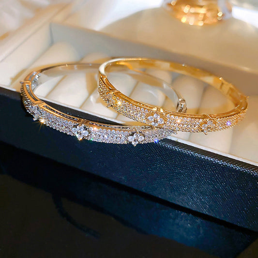 Bracelet for Women Girls Elegant Delicate Vintage