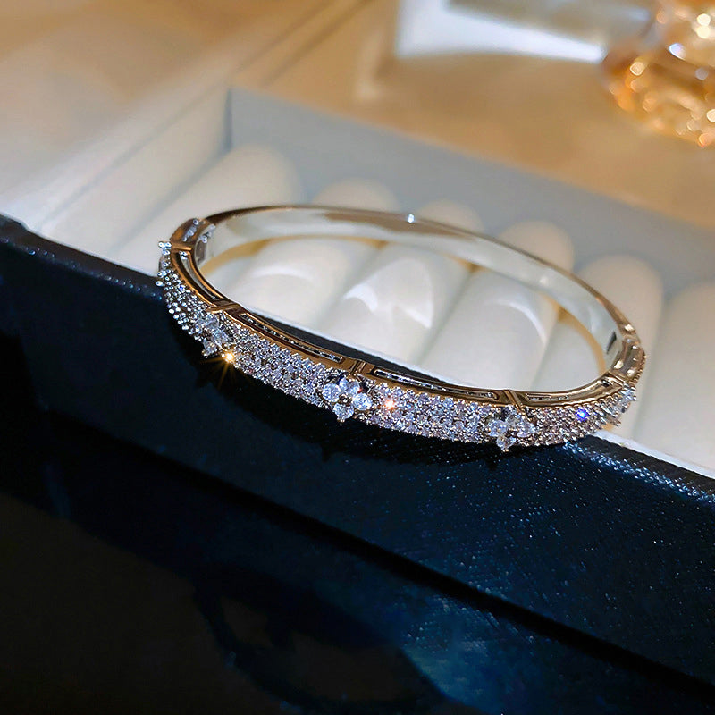 Bracelet for Women Girls Elegant Delicate Vintage