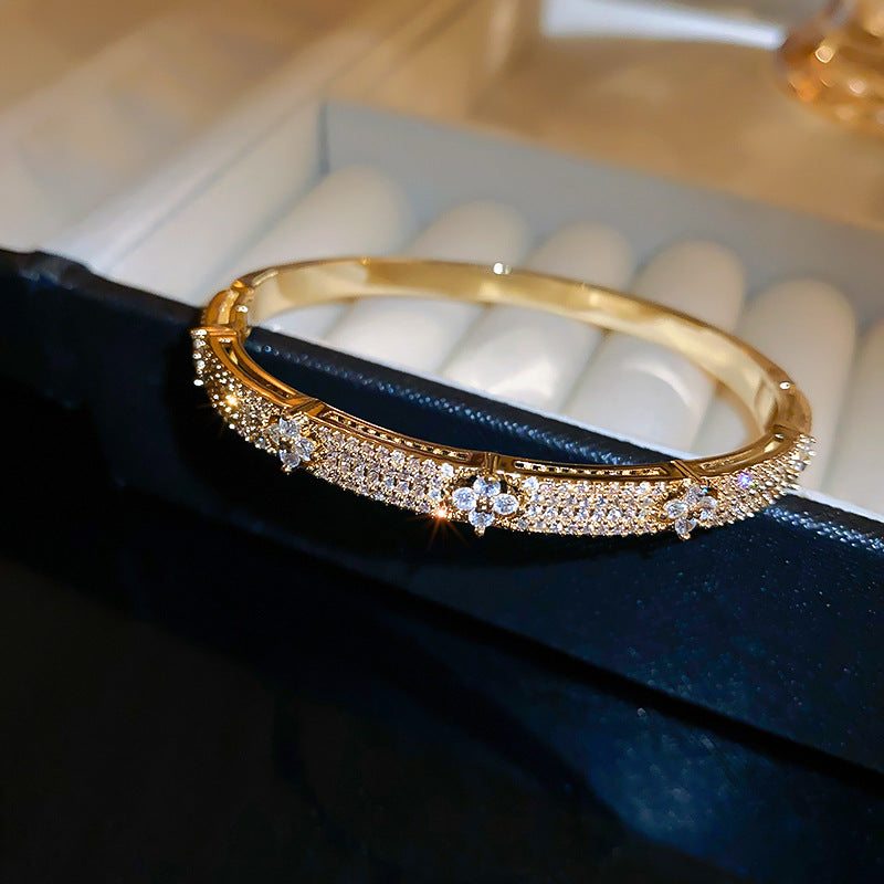 Bracelet for Women Girls Elegant Delicate Vintage